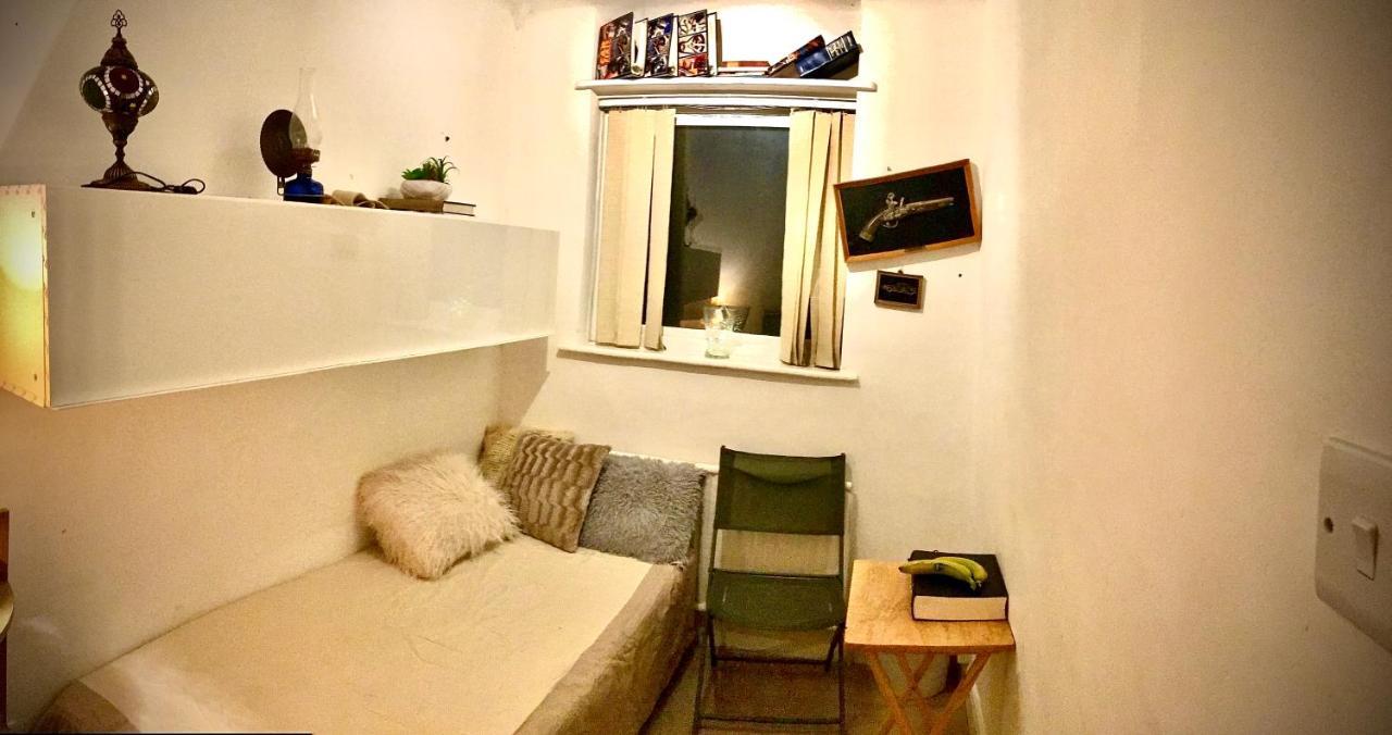 Hendon Homestay Екстер'єр фото