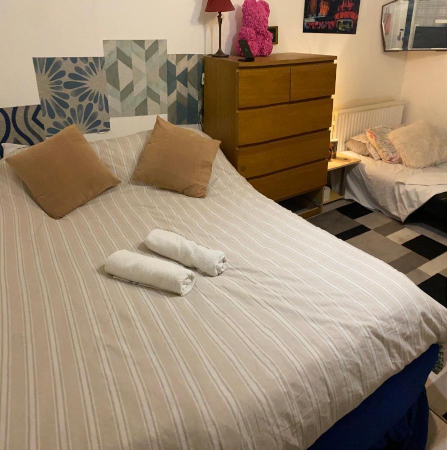 Hendon Homestay Екстер'єр фото